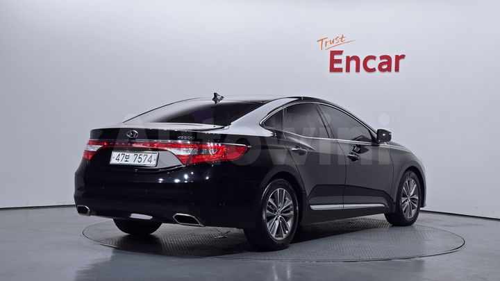 Hyundai Grandeur 2015 — 2