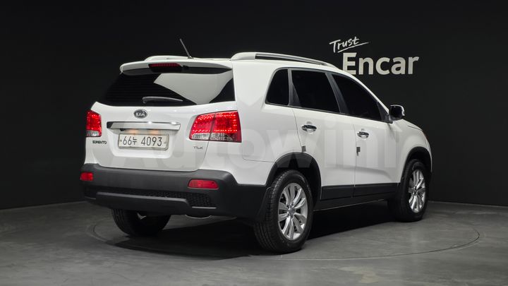 Kia Sorento 2011 — 2