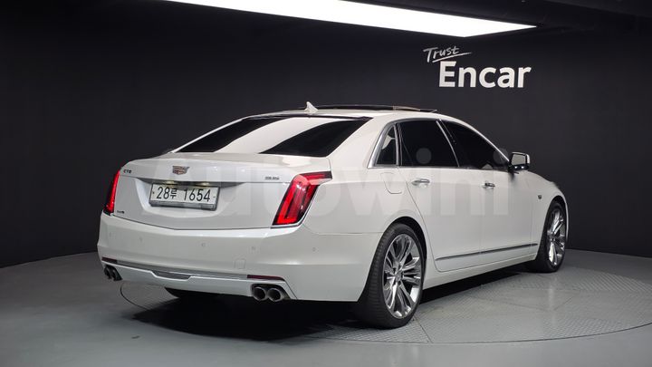 Cadillac CT6