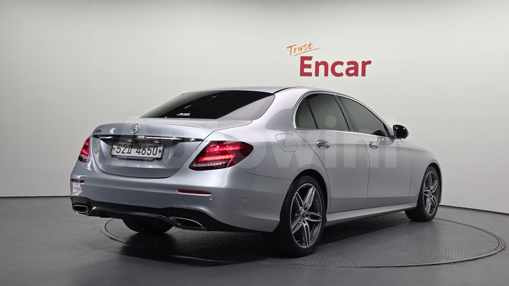 Mercedes-Benz E Class 2019 — 2