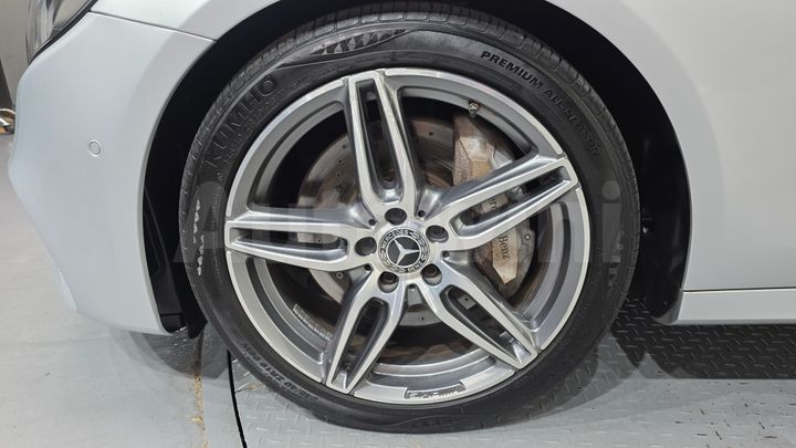 Mercedes-Benz E Class 2019 — 5