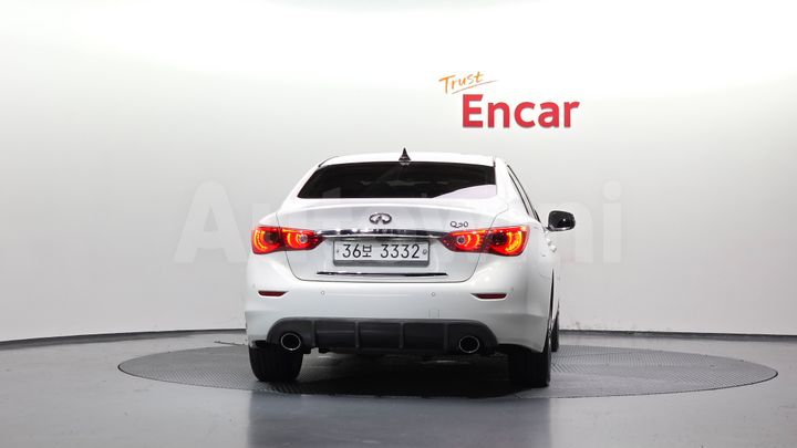 Infiniti Q 2015 — 4