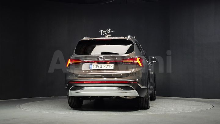 Hyundai SantaFe 2021 — 4