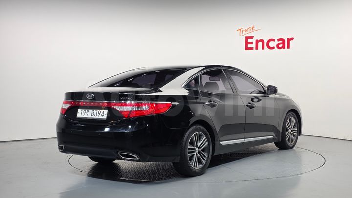 Hyundai Grandeur 2014 — 2