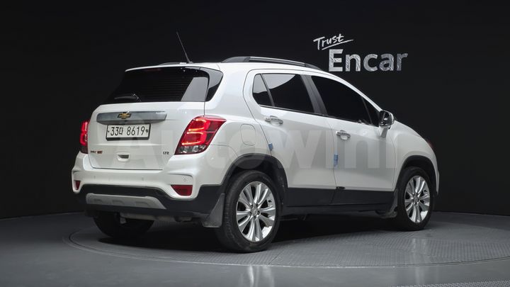 Chevrolet Trax 2017 — 2