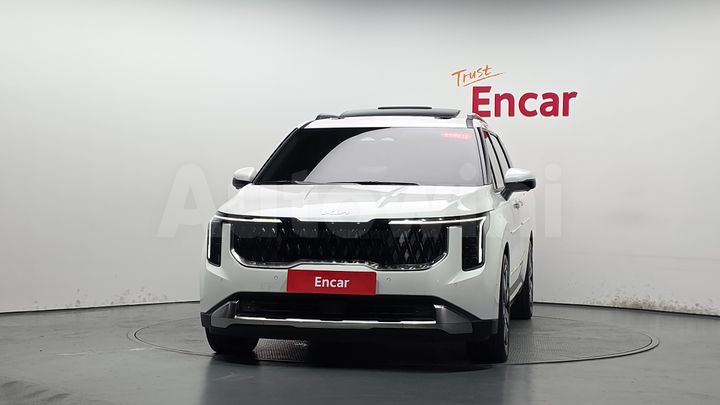 Kia Carnival 2025 — 2