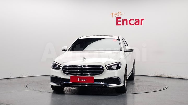 Mercedes-Benz E Class 2021 — 3