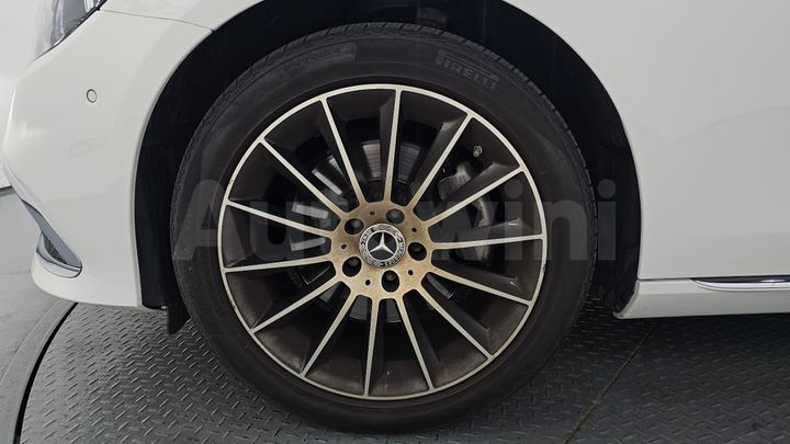 Mercedes-Benz E Class 2021 — 5
