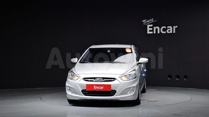 Hyundai Accent 2012 — 3