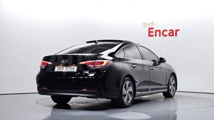 Hyundai Sonata 2016 — 2