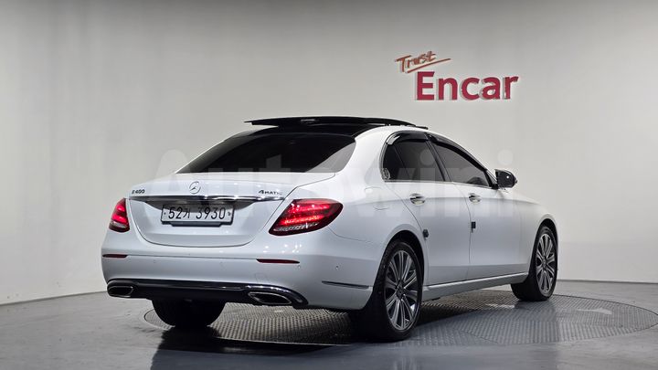 Mercedes-Benz E Class 2018 — 2