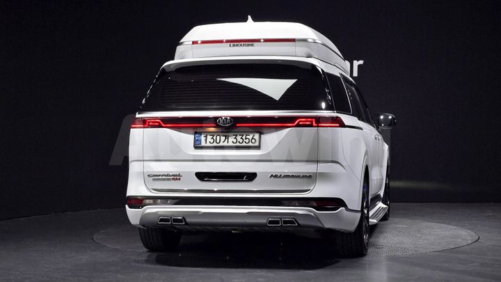 Kia Carnival 2021 — 4