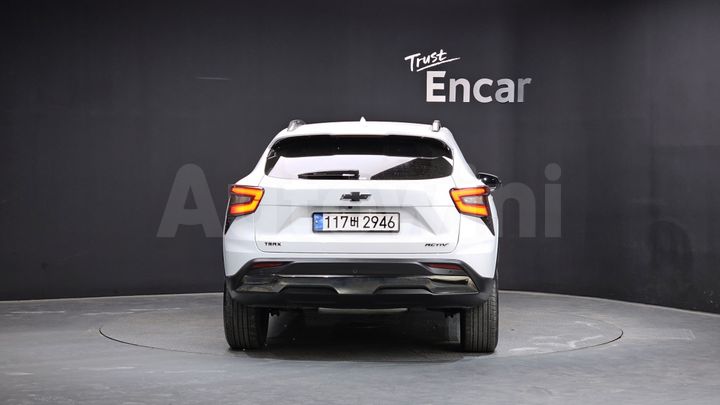 Chevrolet Trax 2024 — 3