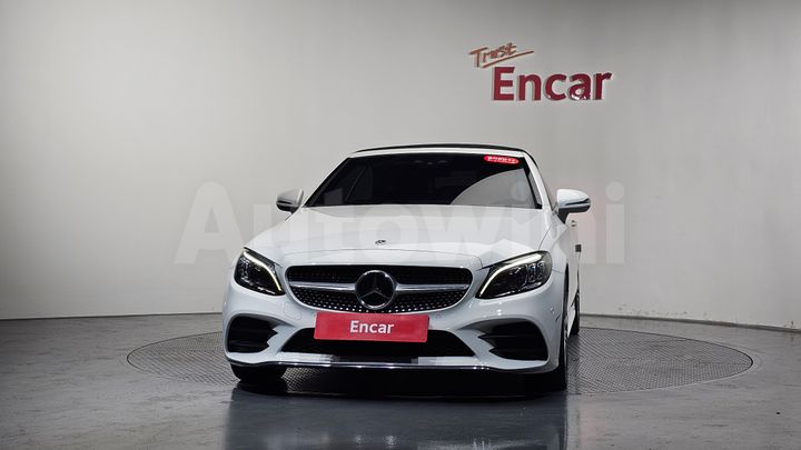 Mercedes-Benz C Class 2023 — 2