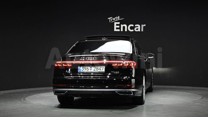 Audi A8 2020 — 4
