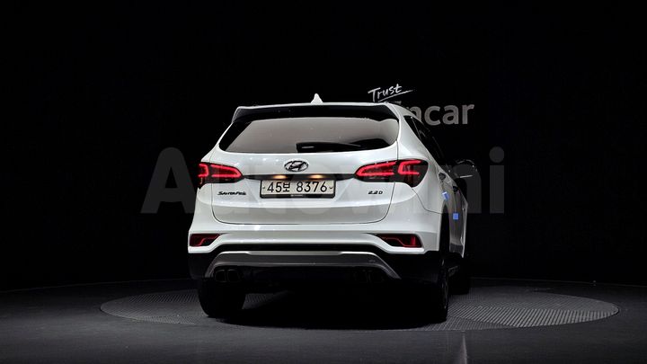 Hyundai SantaFe 2018 — 4