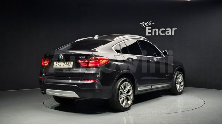 BMW X4 2015 — 2