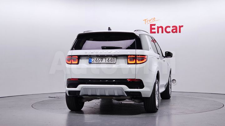 Land Rover Discovery Sport 2025 — 4