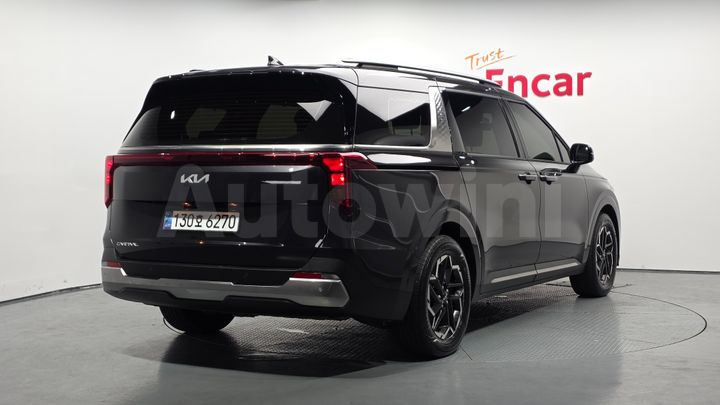 Kia Carnival 2024 — 2