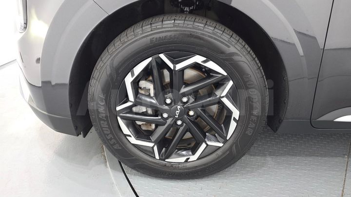 Kia Carnival 2024 — 5
