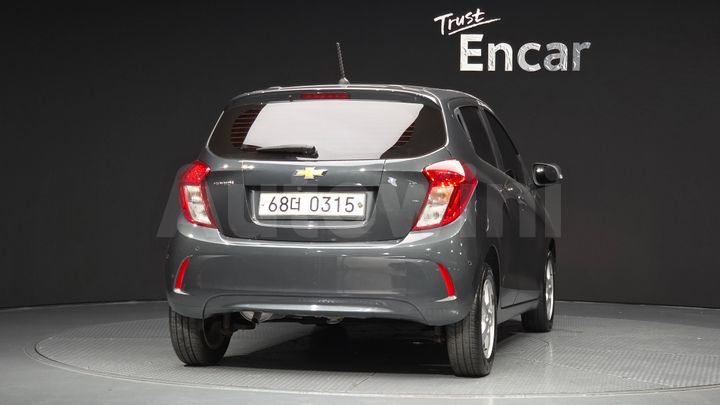 Chevrolet Spark 2017 — 4