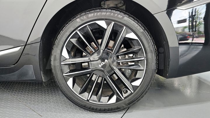 Kia K8 2025 — 5