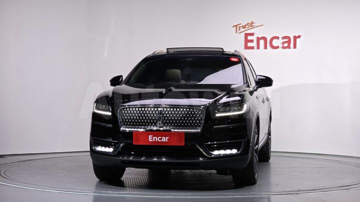 Lincoln Nautilus 2020 — 3