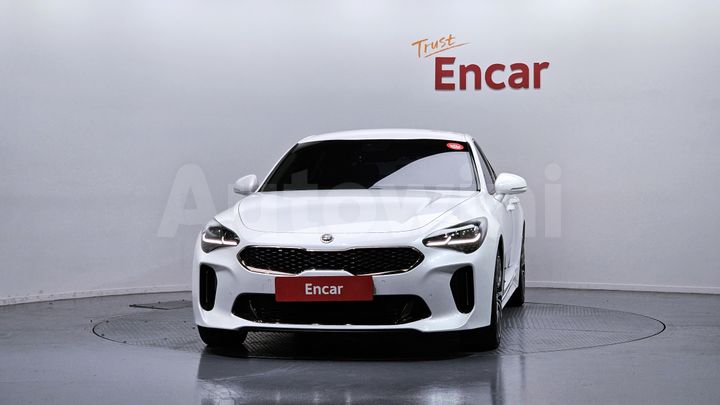 Kia Stinger 2018 — 3