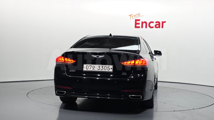 Genesis G80 2017 — 4