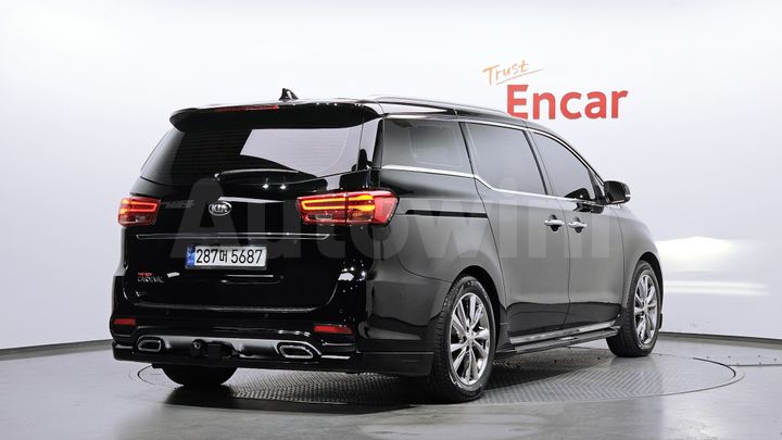 Kia Carnival 2019 — 2