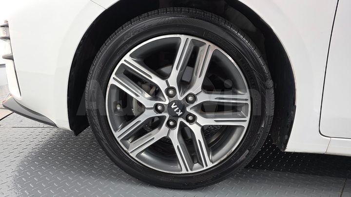 Kia K3 2019 — 5