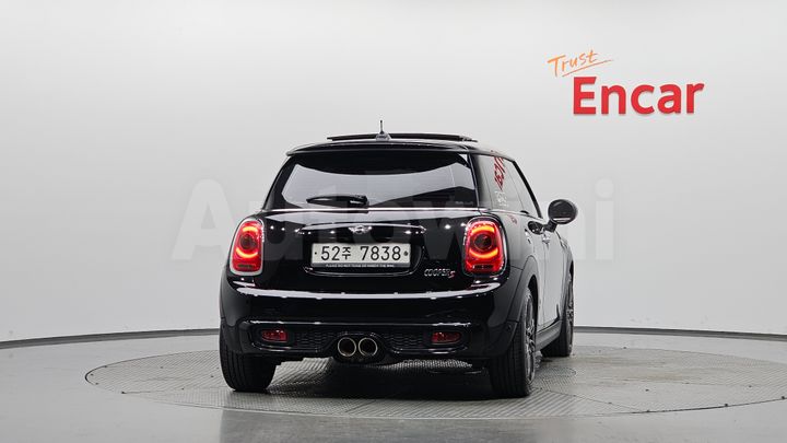 Mini Cooper 2017 — 4
