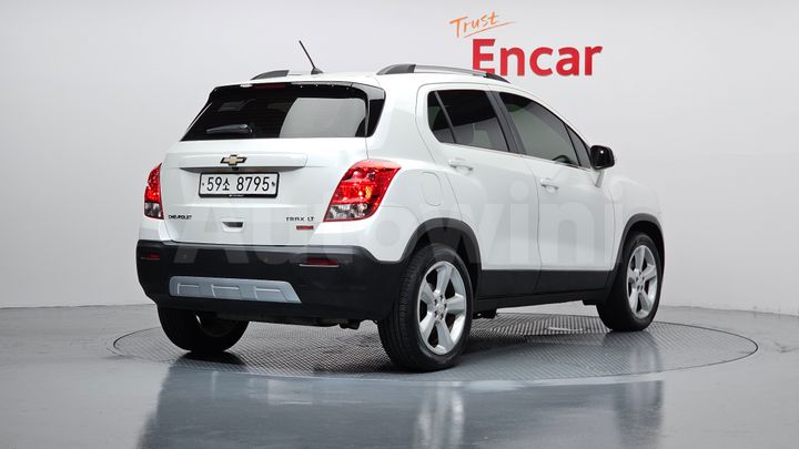 Chevrolet Trax 2015 — 3