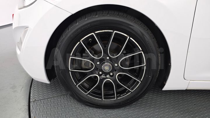 Hyundai Avante 2016 — 5