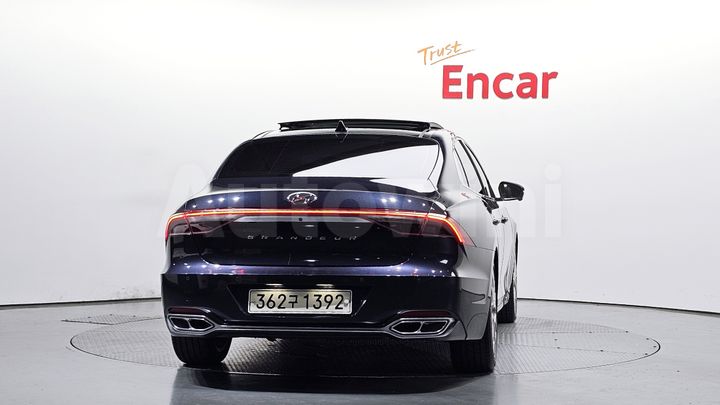 Hyundai Grandeur 2022 — 3