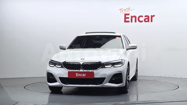 BMW 3 Series 2021 — 3