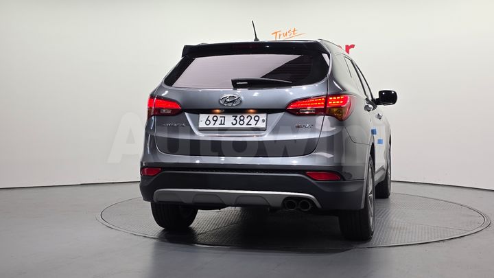 Hyundai SantaFe 2013 — 4