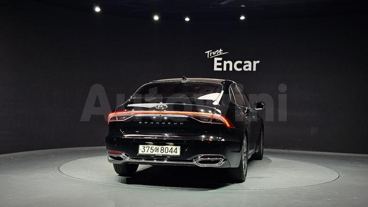 Hyundai Grandeur 2022 — 4