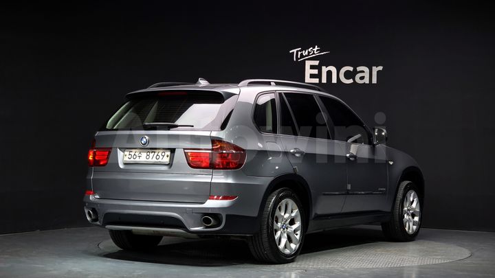 BMW X5 2012 — 2