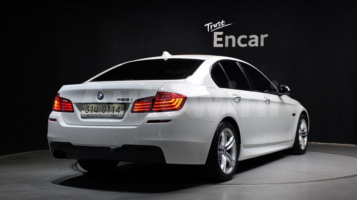 BMW 5 Series 2016 — 2
