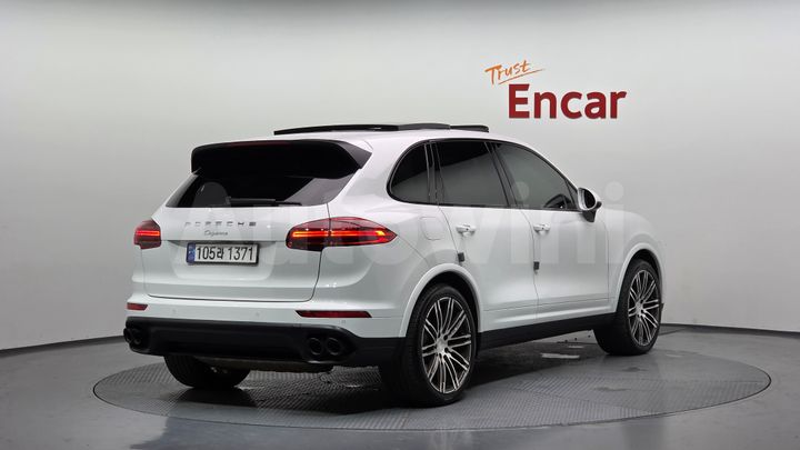 Porsche Cayenne 2017 — 2