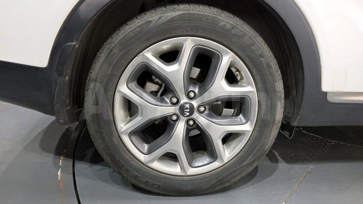 Kia Sorento 2016 — 5