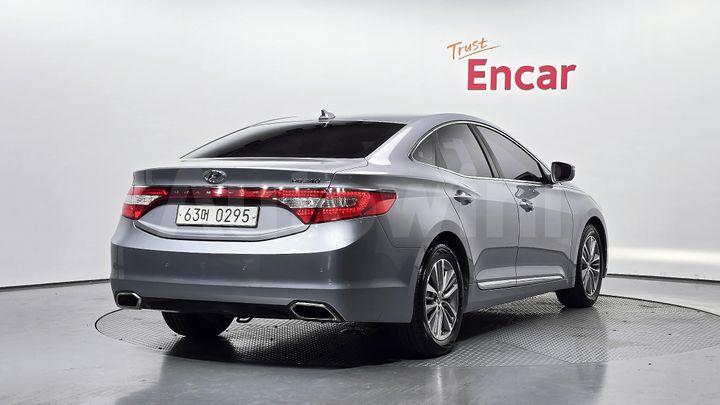 Hyundai Grandeur 2017 — 2