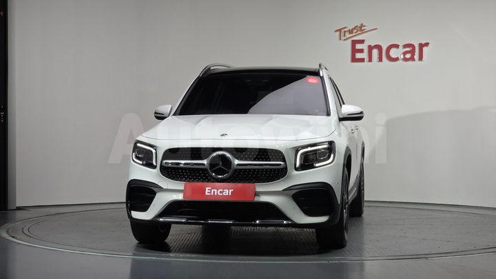 Mercedes Benz GLB Class 2022 — 3