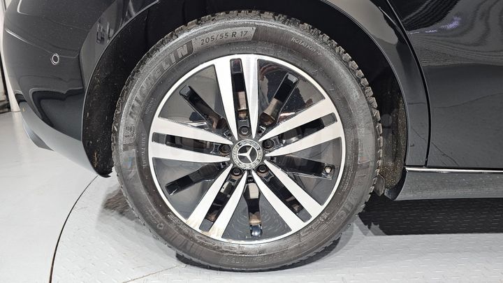 Mercedes Benz A Class 2021 — 5