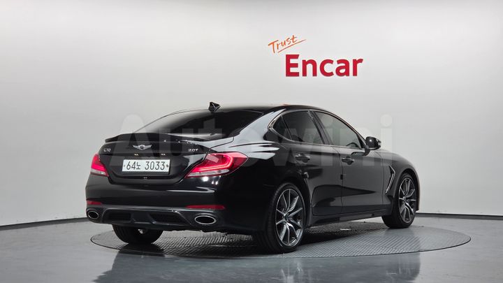 Genesis G70 2019 — 2