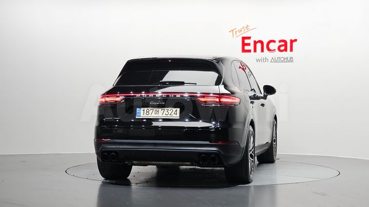 Porsche Cayenne 2023 — 4