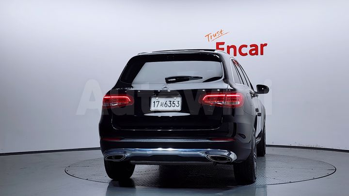 Mercedes-Benz GLC Class 2019 — 4