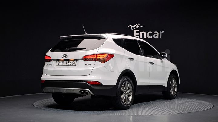 Hyundai SantaFe 2014 — 3