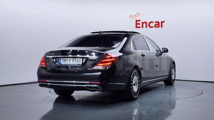 Mercedes-Benz S Class 2015 — 4